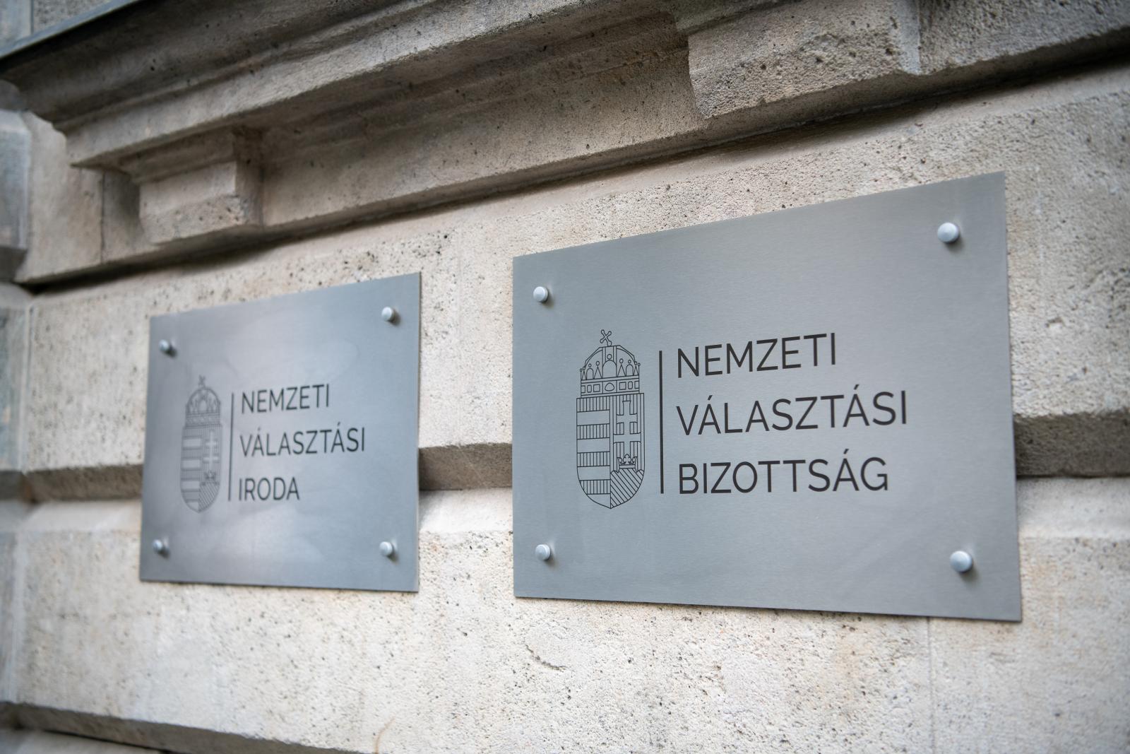 Kezdődik: mától jelentkezhetnek megméretésre a parlamenti választáson induló pártok, 12 éve egyszer már elszabadult a pokol