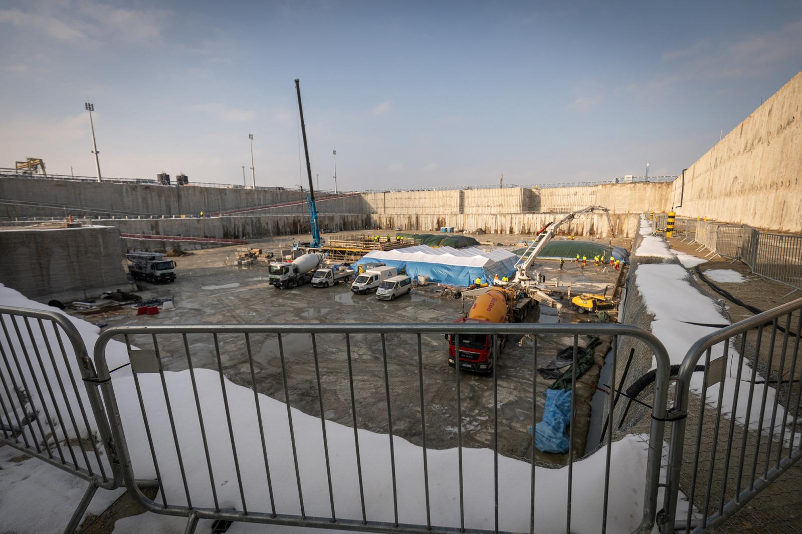 Az Orbán-kormány által erőltetett atomenergia nem megoldás, Magyarország áramellátása speciel most is zavartalan