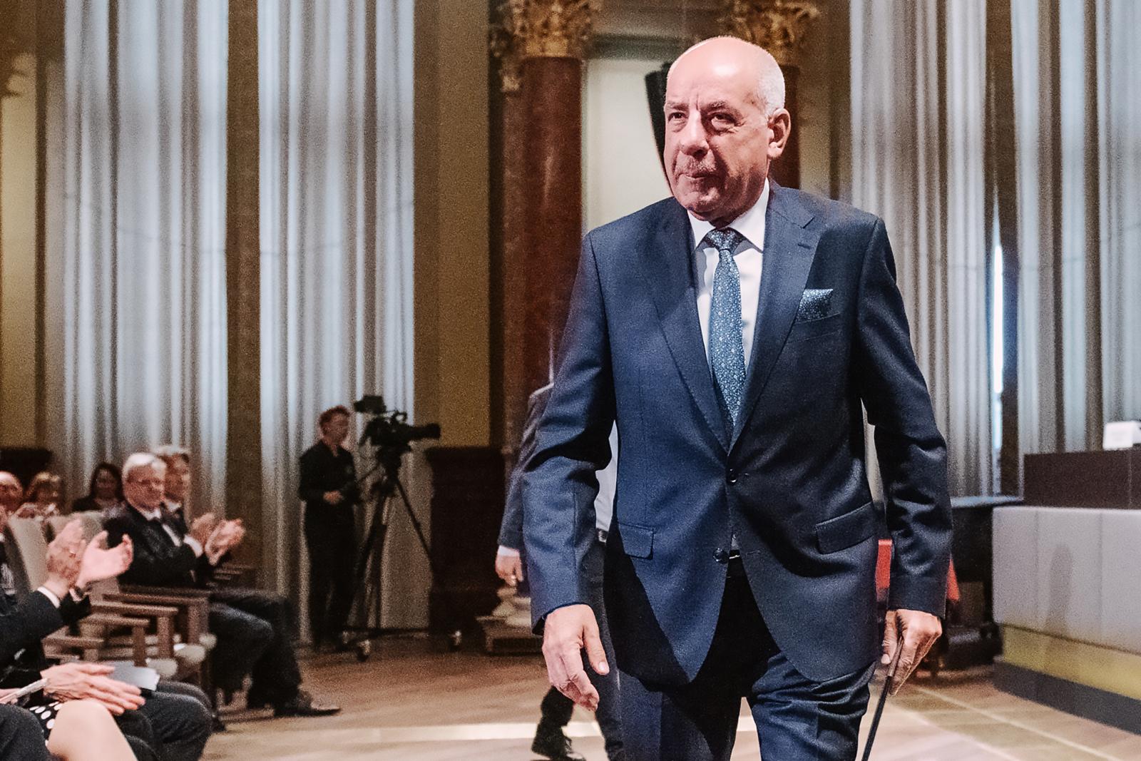 „Nyilvánvaló szakmai képtelenség a köztársasági elnöktől olyan jogkör gyakorlását elvárni, amivel egyértelműen nem rendelkezik”