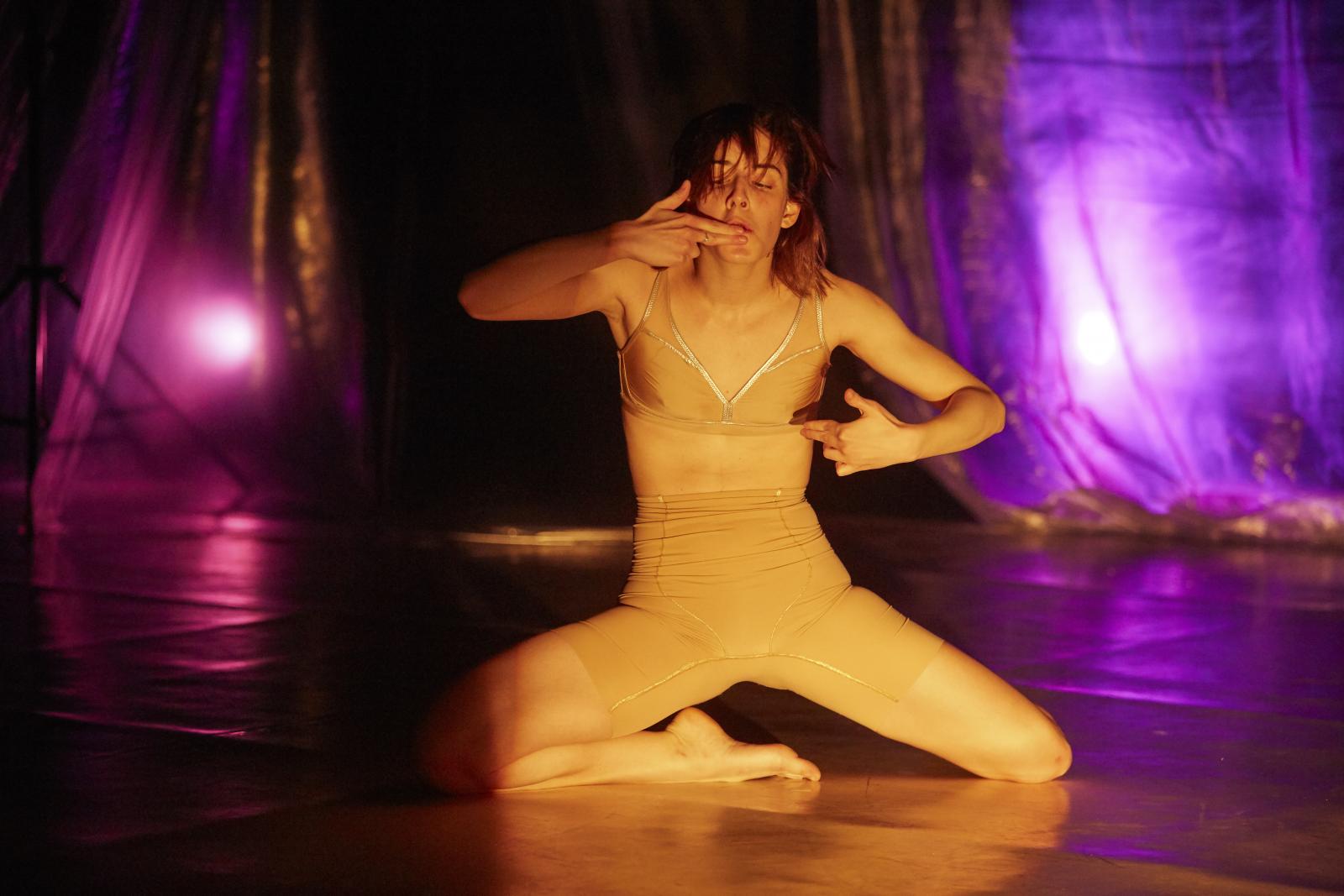 Stern Lili: Loop Pool