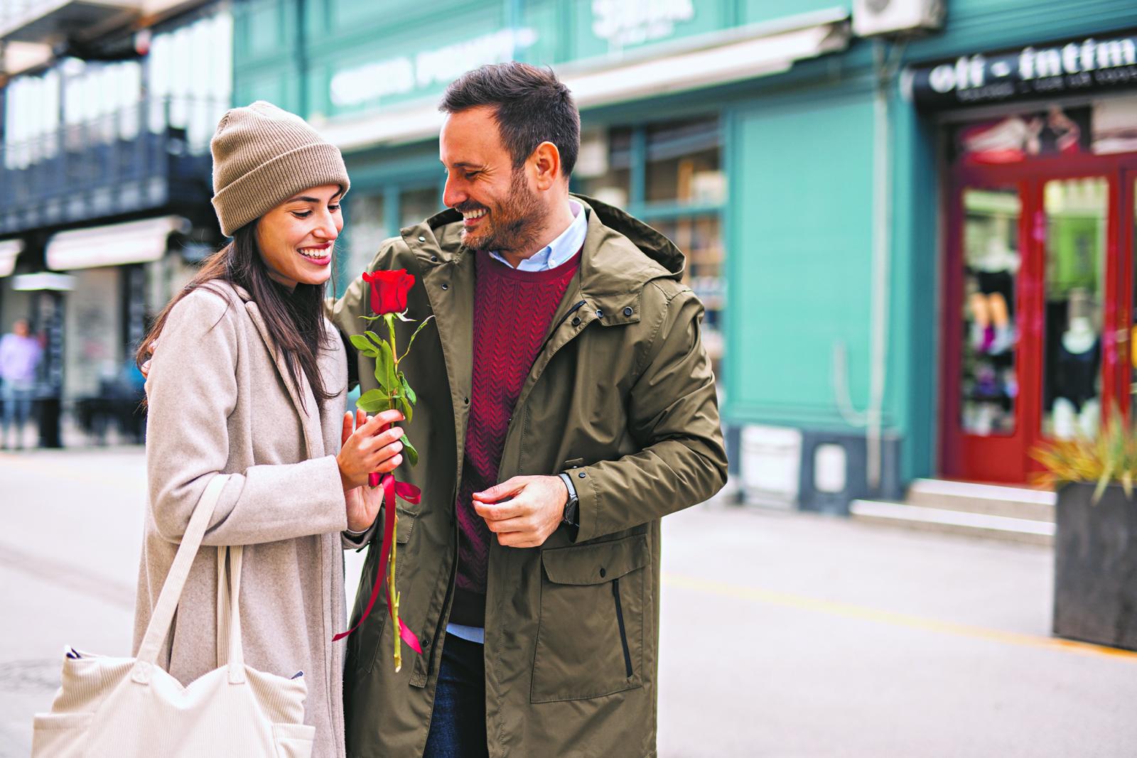 Szerelem akciósan – A Valentin-nap a romantika ünnepe, de sokaknak inkább pénztárcaterhelő kötelezettségnek tűnik