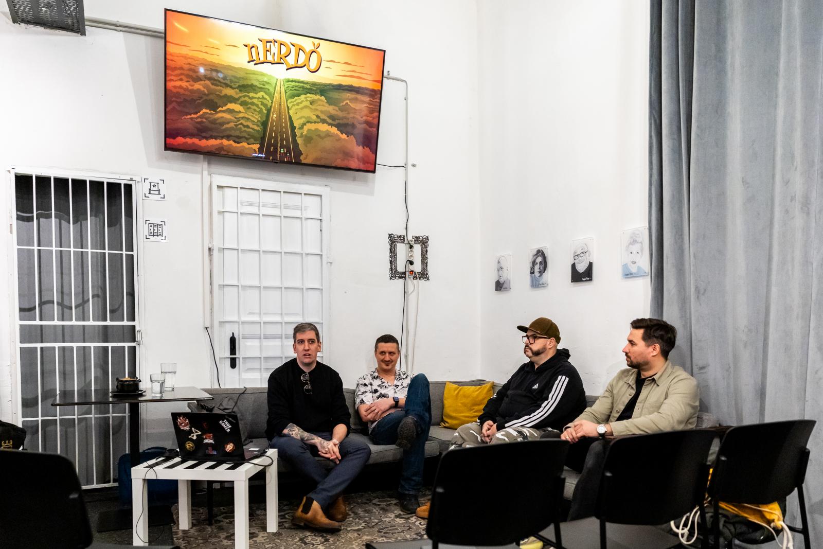 Politizáló erdőlakók az akkugyár árnyékában