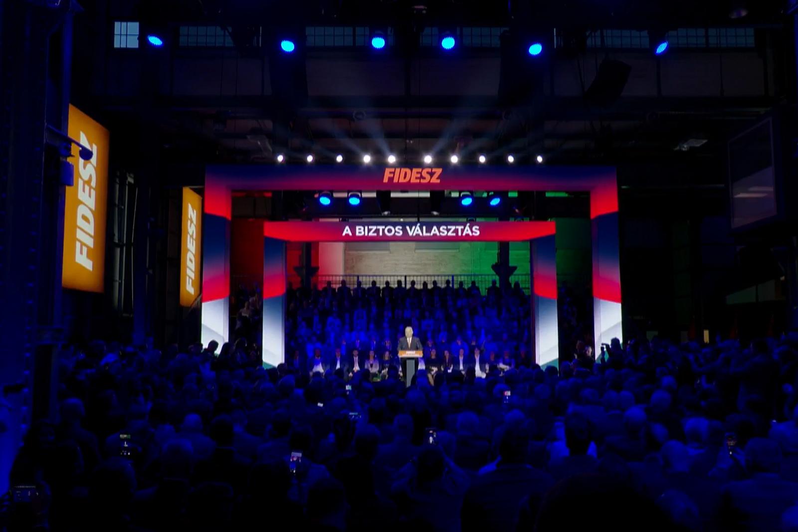 Orbán Viktor, Semjén Zsolt, Kövér László, Gál Kinga, Szentkirályi Alexandra – Itt a Fidesz országos listája a parlamenti választásra