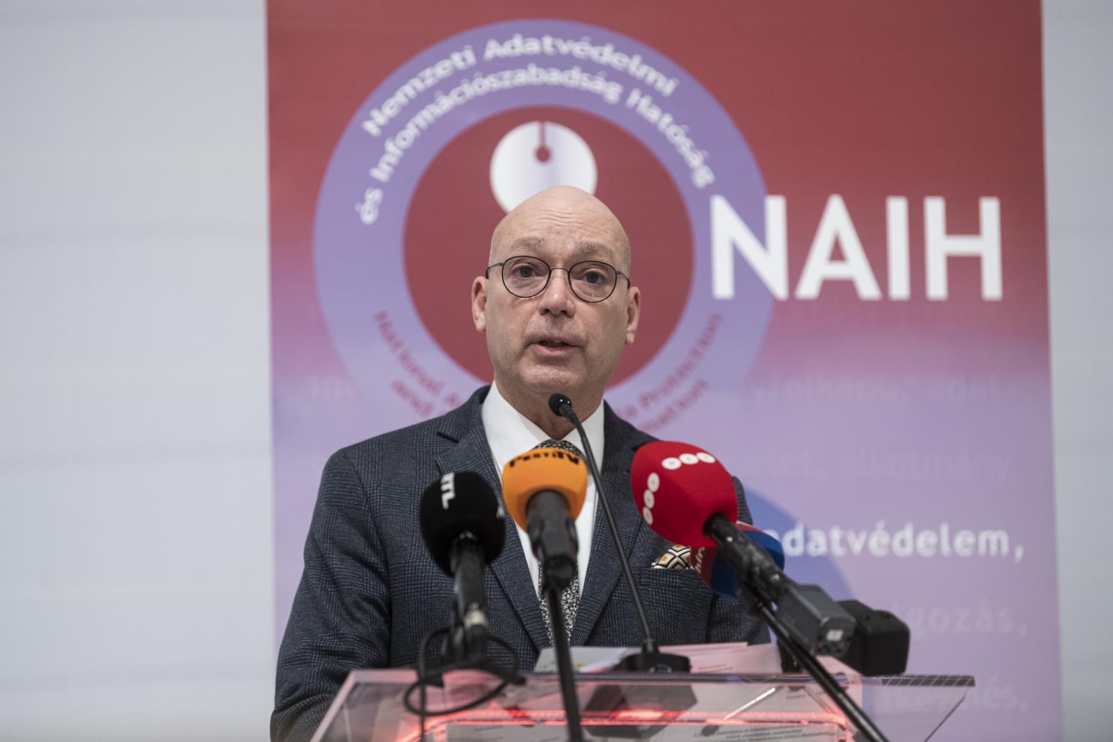 Tisza Világ: 700 beadvány érkezett a NAIH-hoz a kormánymédiában megjelent cikkek miatt