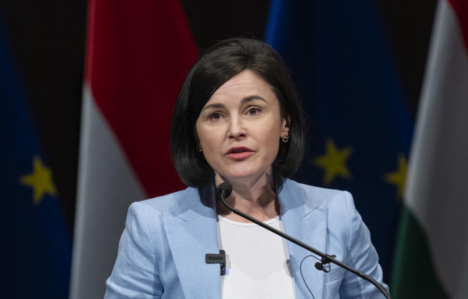 Kunhalmi Ágnes: Vicces, hogy egyszerre aggódnak a baloldalért és kérik, hogy tűnjön is el