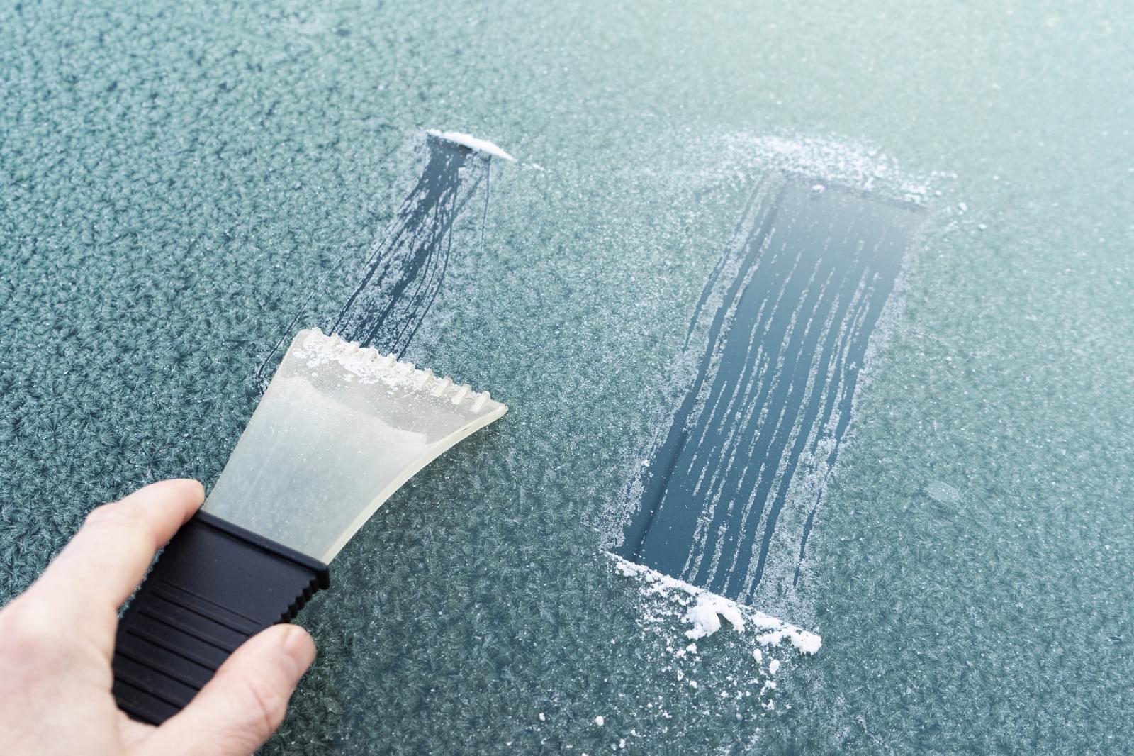 Hét megyében ónos esőre figyelmeztetnek, néhol havazhat is a hétvégén