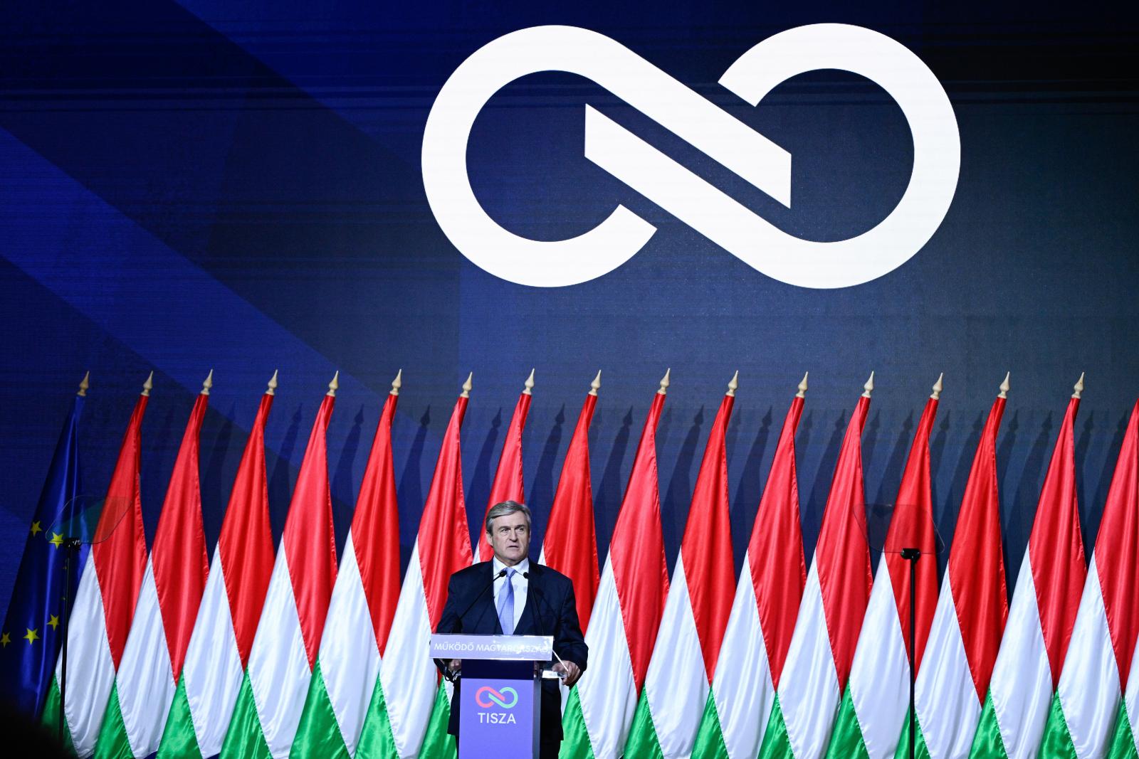 Magyar Péter: Ez a rendszerváltás maga