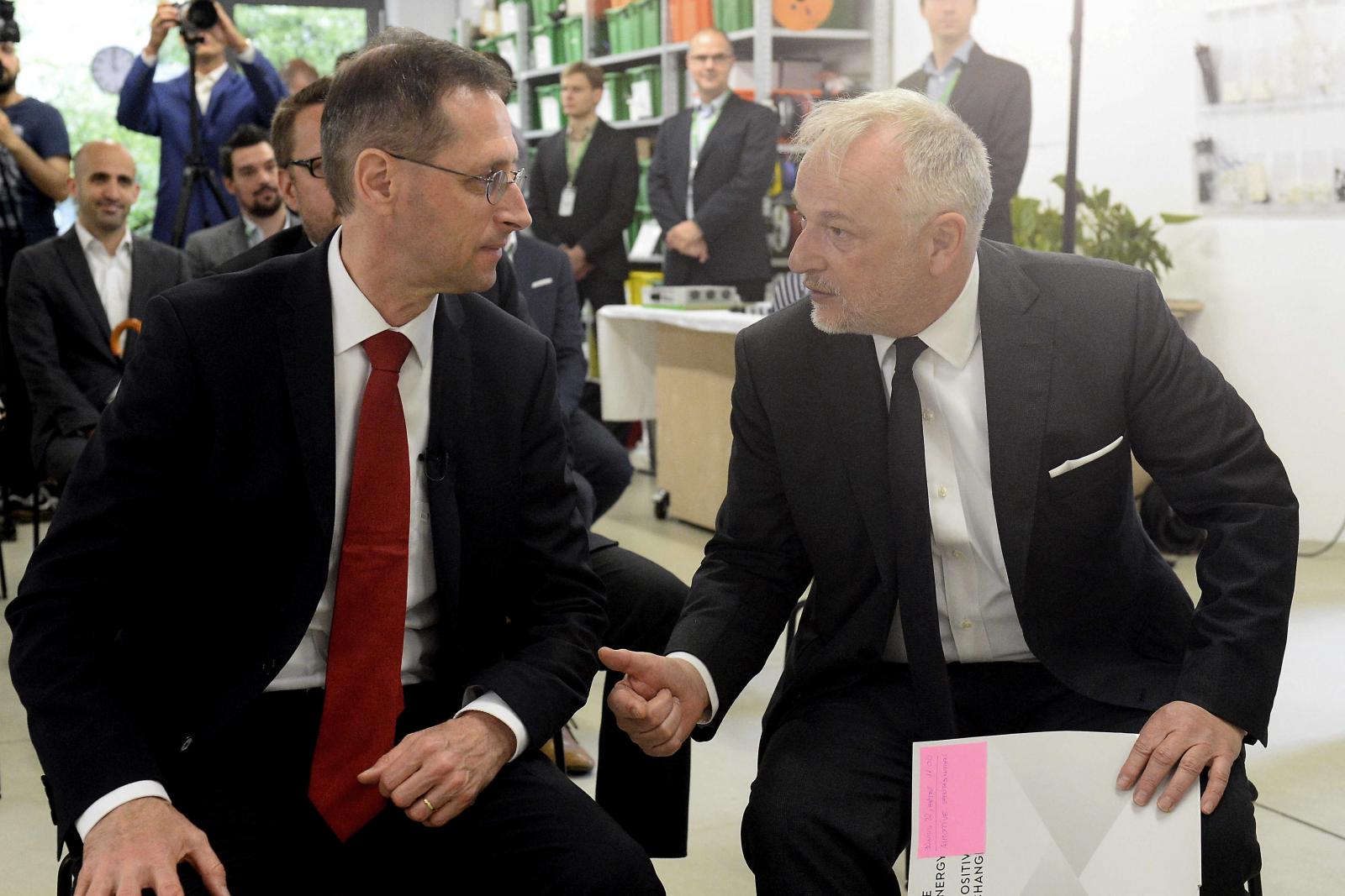 Bennfentes kereskedés gyanújával vizsgálatot indított a Mol ellen a Magyar Nemzeti Bank