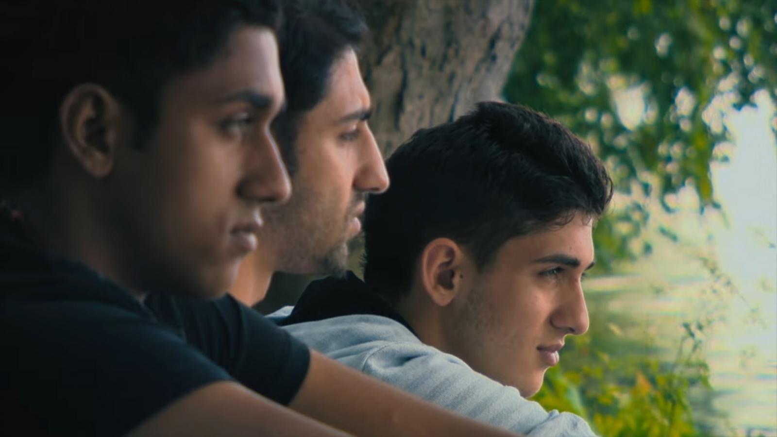 Nasmi és testvérei (részlet az Álmot láttam című dokumentumfilmből)