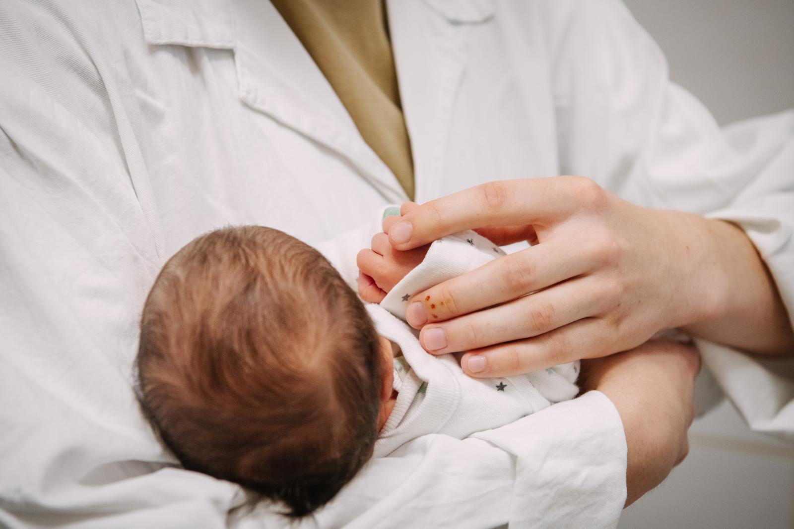 KSH: Megint kevesebb gyermek született januárban