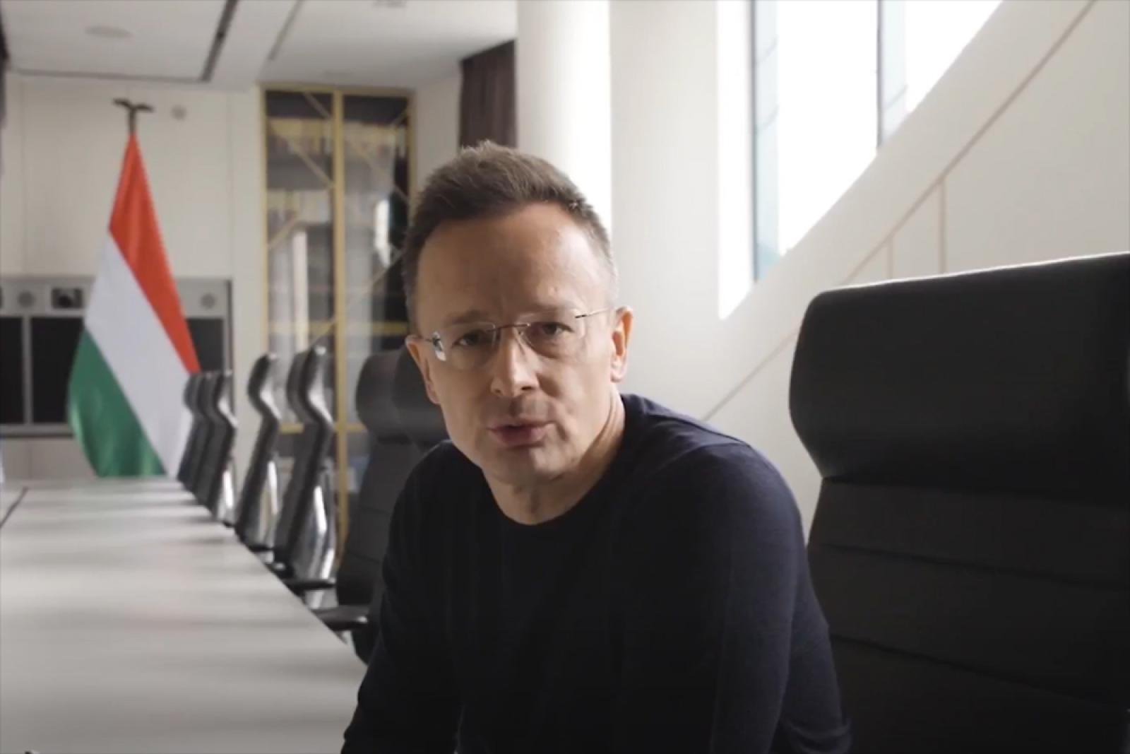 Már több mint ötezer magyar regisztrált konzuli védelemre a közel-keleti térségben