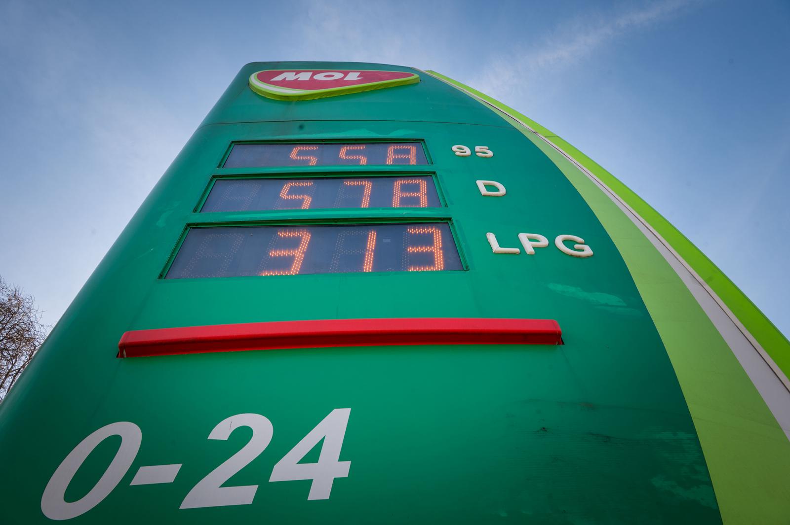 Odavág a magyar gazdaságnak Donald Trump háborúja