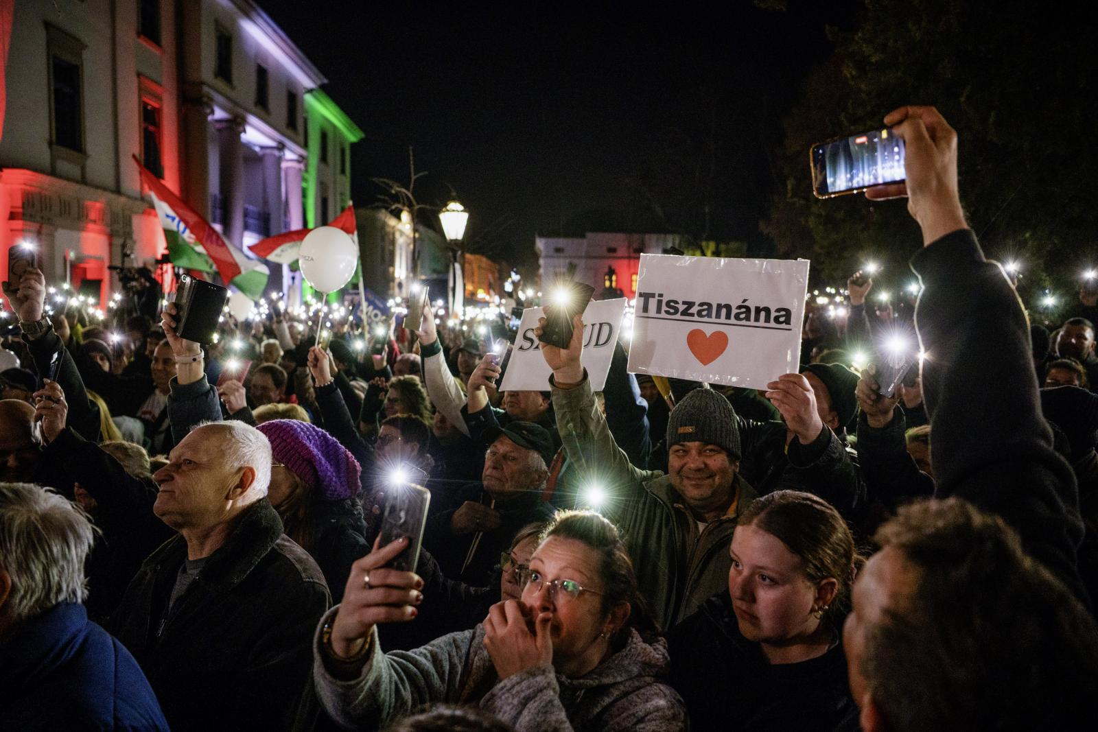 A helyi Fidesz előbb rászervezett Magyar Péter egri rendezvényére, majd az utolsó pillanatban mégis lefújta