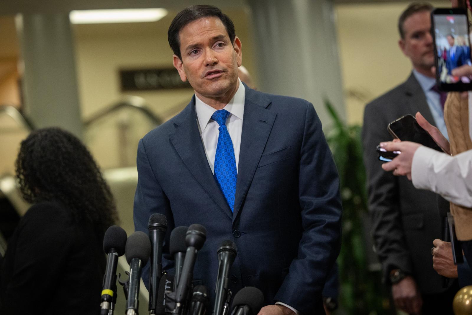 Eddig kilencezer amerikait menekítettek ki a Közel-Keletről, 1500-an még segítségre várnak