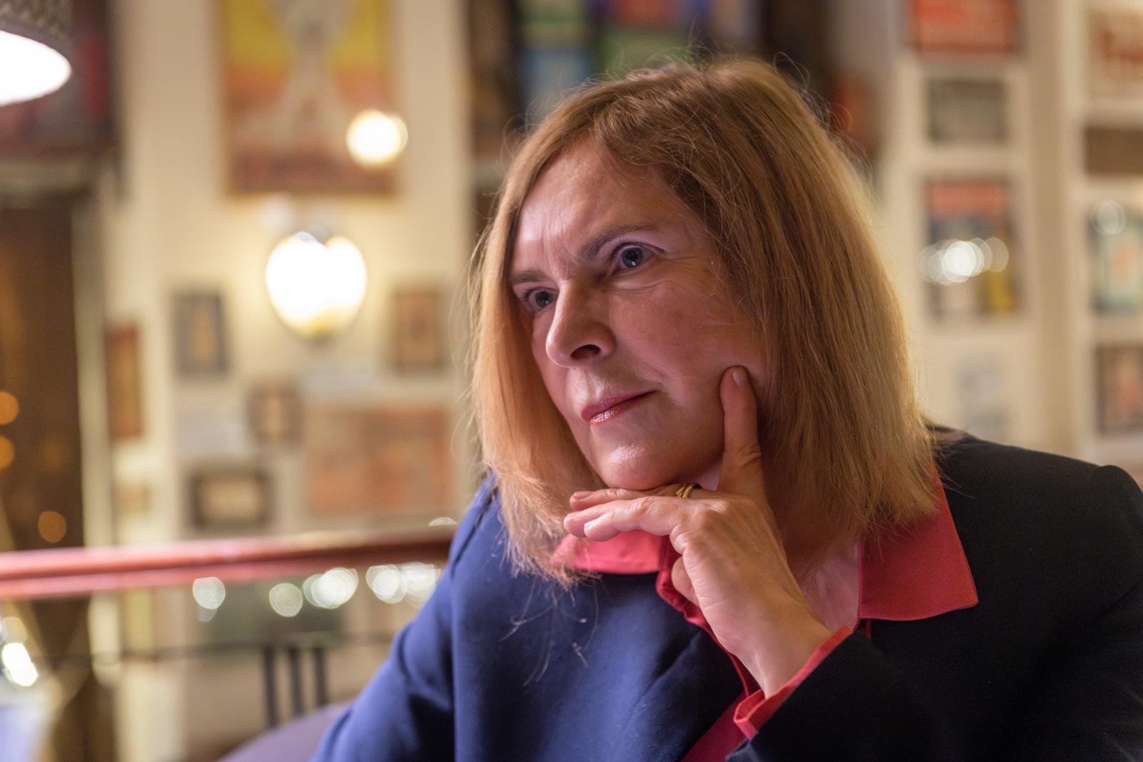 Nem kívánt törlendő? – Mesterséges és emberi fantáziákról Lipcsey Emőkével