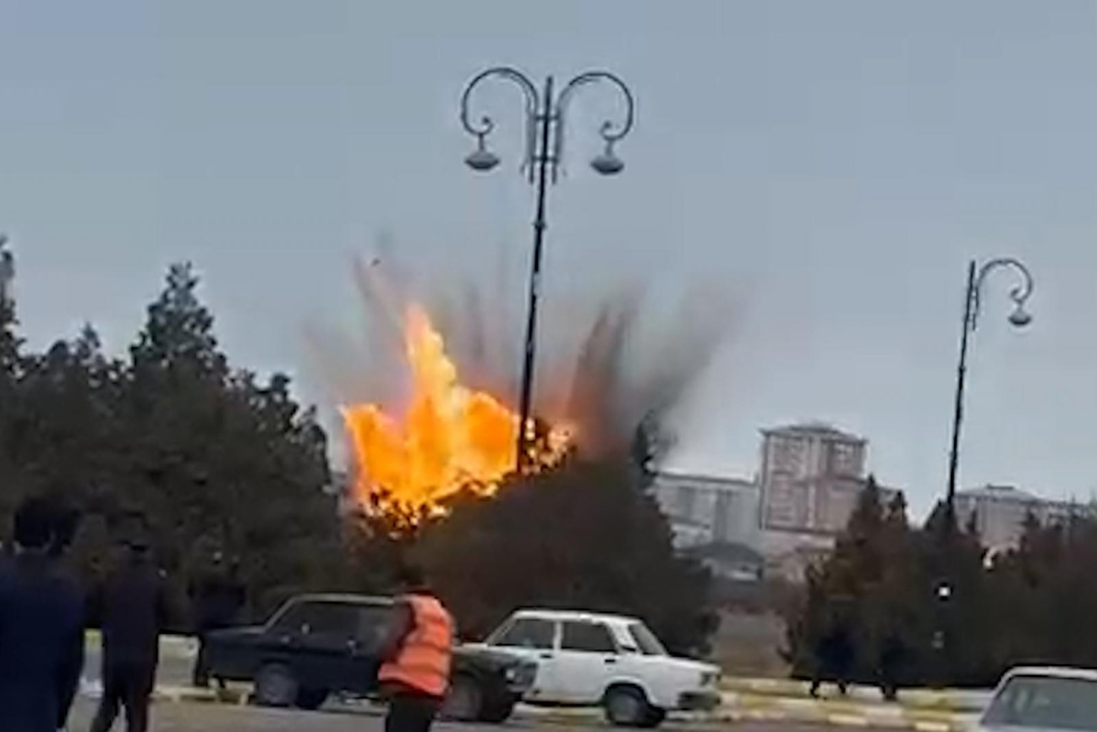Azerbajdzsán válaszlépést ígér, miután négyen megsérültek egy iráni dróntámadásban
