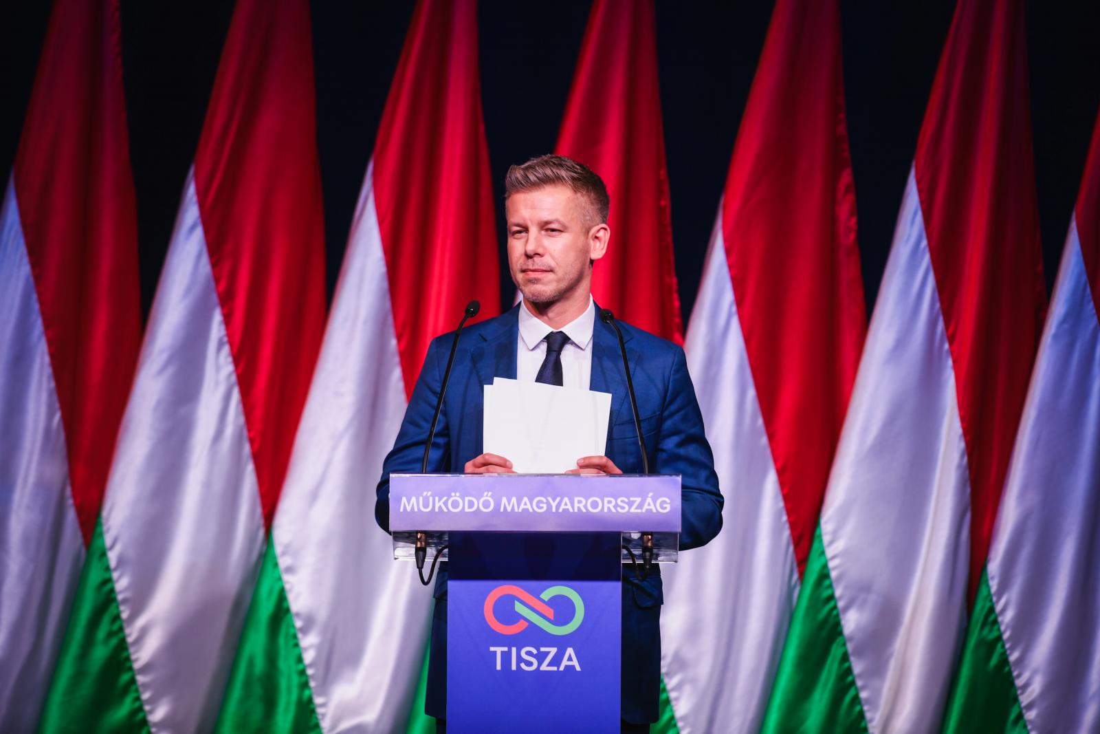 Magyar Péter leszögezte, egy magyart sem fenyegethet egy külföldi állami vezető sem