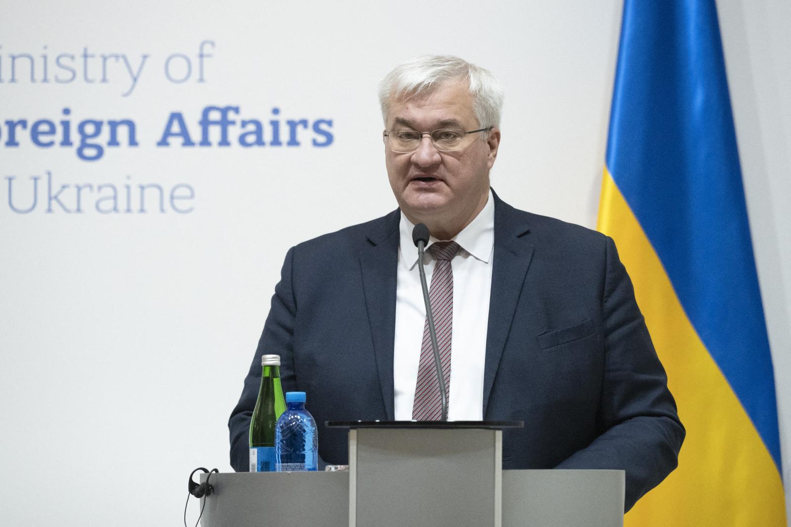 Kijev azzal vádolja a magyar hatóságokat, hogy gyakorlatilag túszul ejtett hét ukrán állampolgárt Budapesten