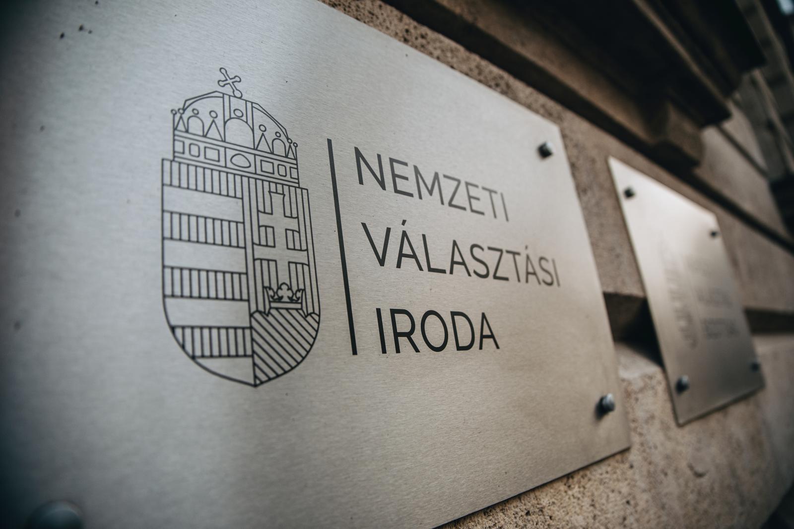 NVI: Hét országos pártlistát jelentettek be a határidőig, legfeljebb ennyien lehetnek majd a szavazólapon