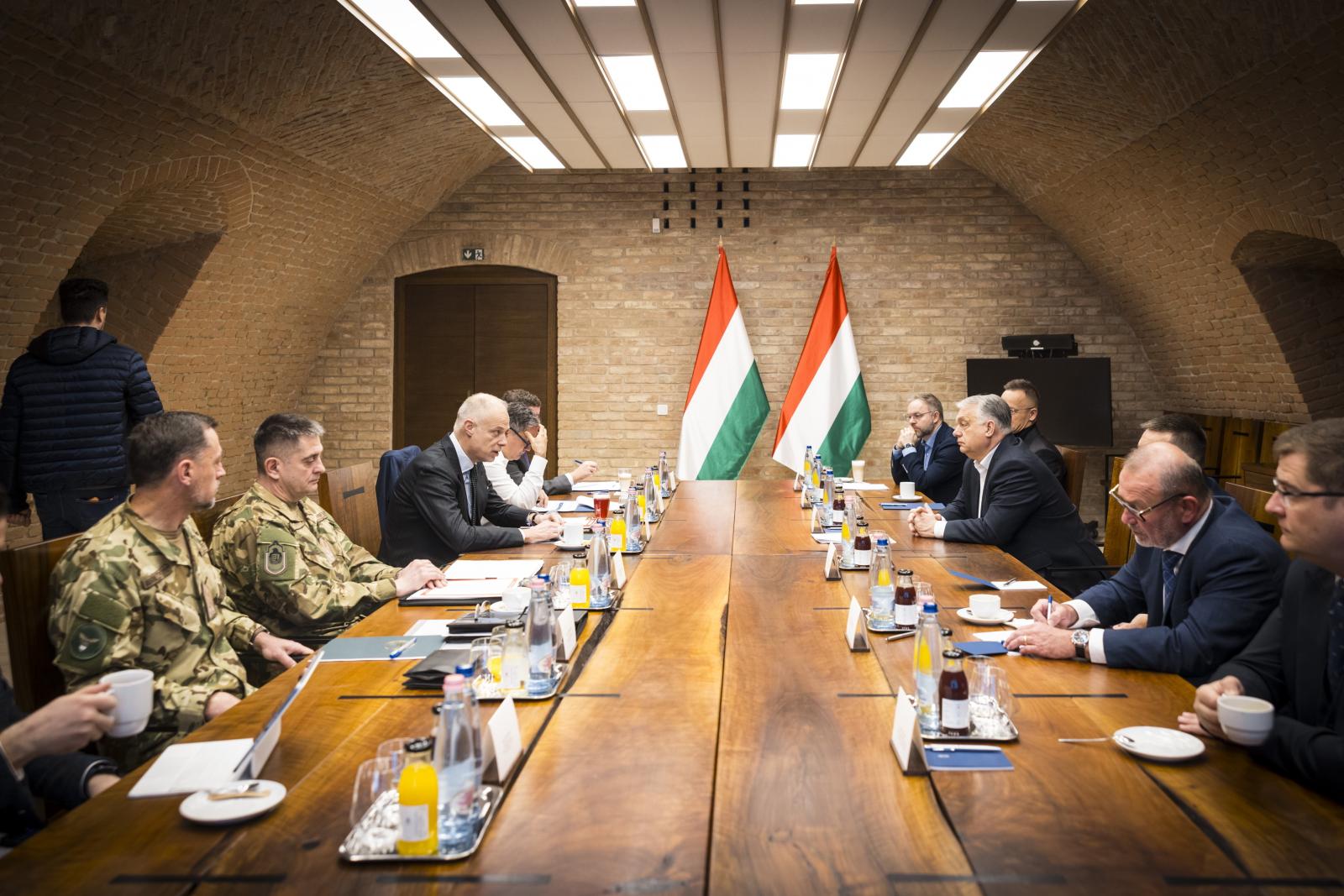 Orbán Viktor: Összehívtam a védelmi és az energiabiztonsági tanácsot