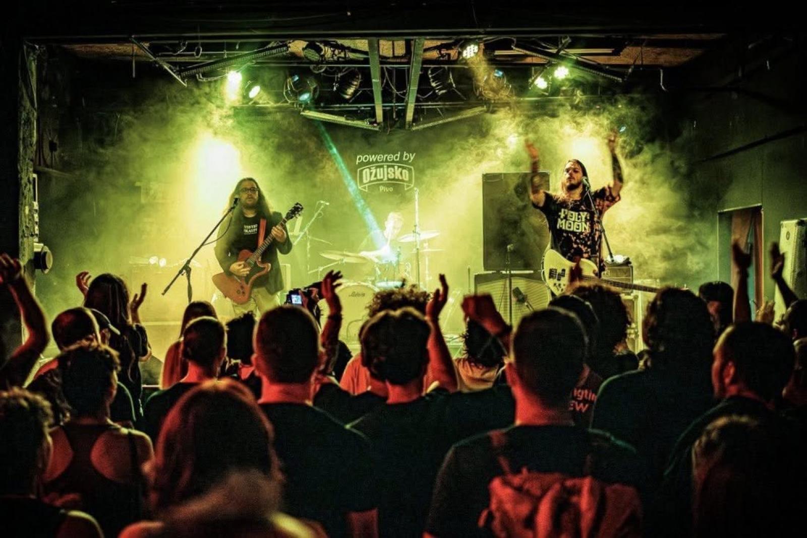 Egy ukrán metálzenekar közölte, nem hagyhatja figyelmen kívül a külügy ajánlásait, és lemondta a budapesti koncertjét