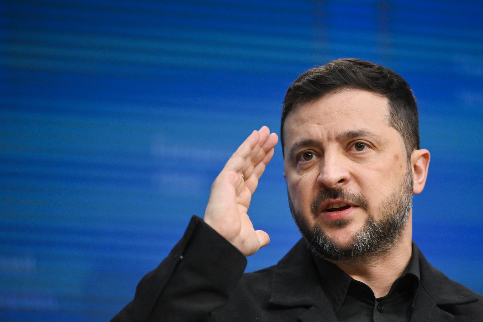 Volodimir Zelenszkij: Orbán Viktor az orosz elnök oldalán áll, az egyedüli dolog, amit nem tesz meg, az az, hogy megtámadja Ukrajnát