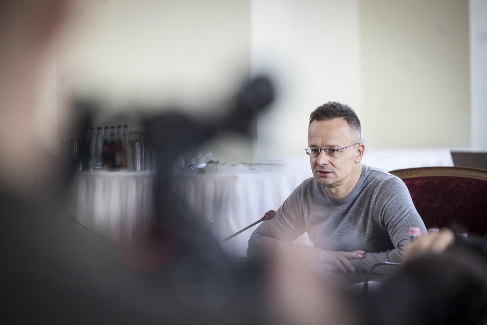 Szijjártó Péter: Ukrajna főbenjáró bűnt követett el, megtámadta a Török Áramlat földgázvezeték infrastruktúráját is Oroszországban