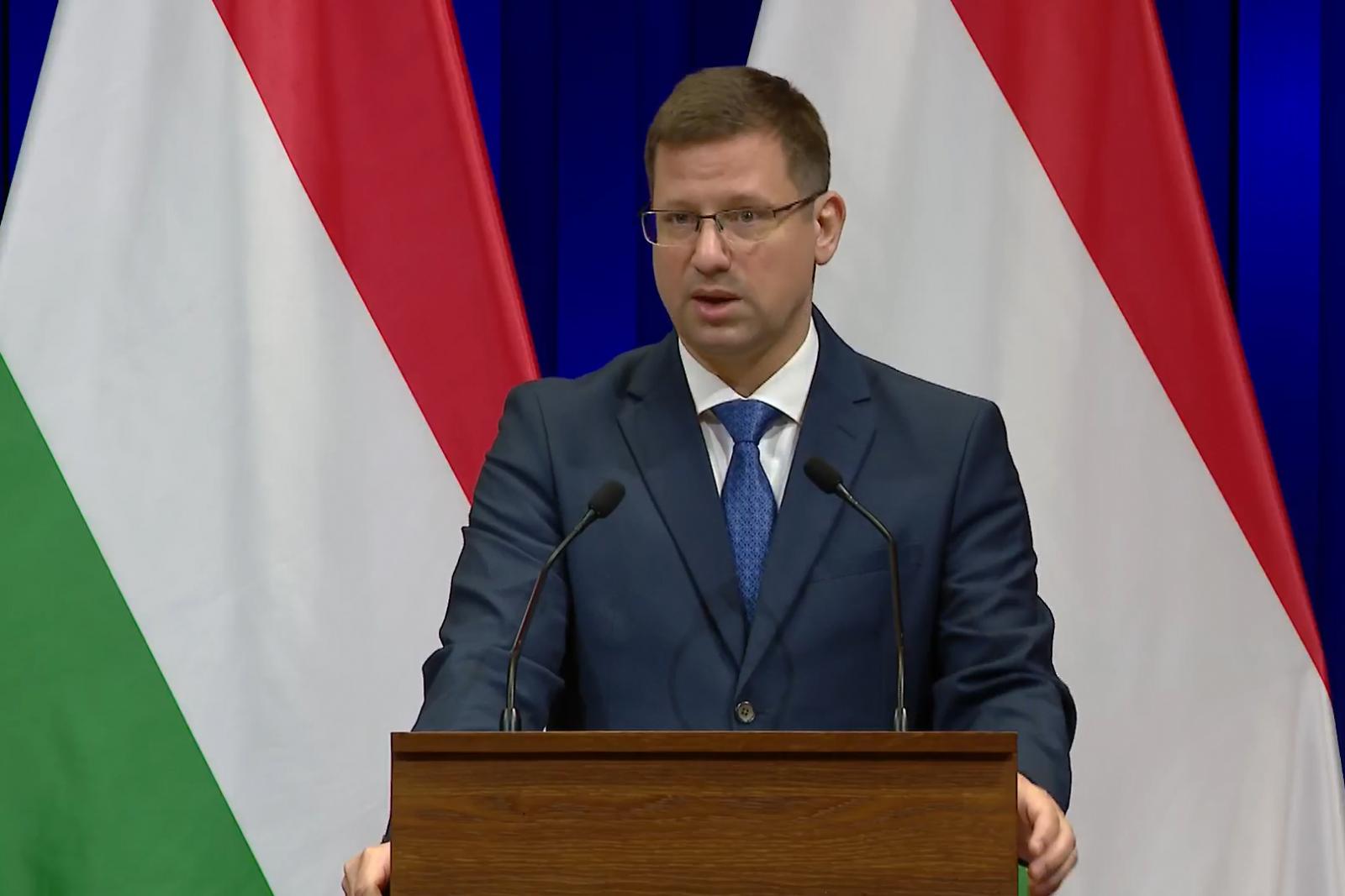 Gulyás Gergely: A világ bármelyik országában felkeltette volna a hatóságok figyelmét egy ilyen szállítmány