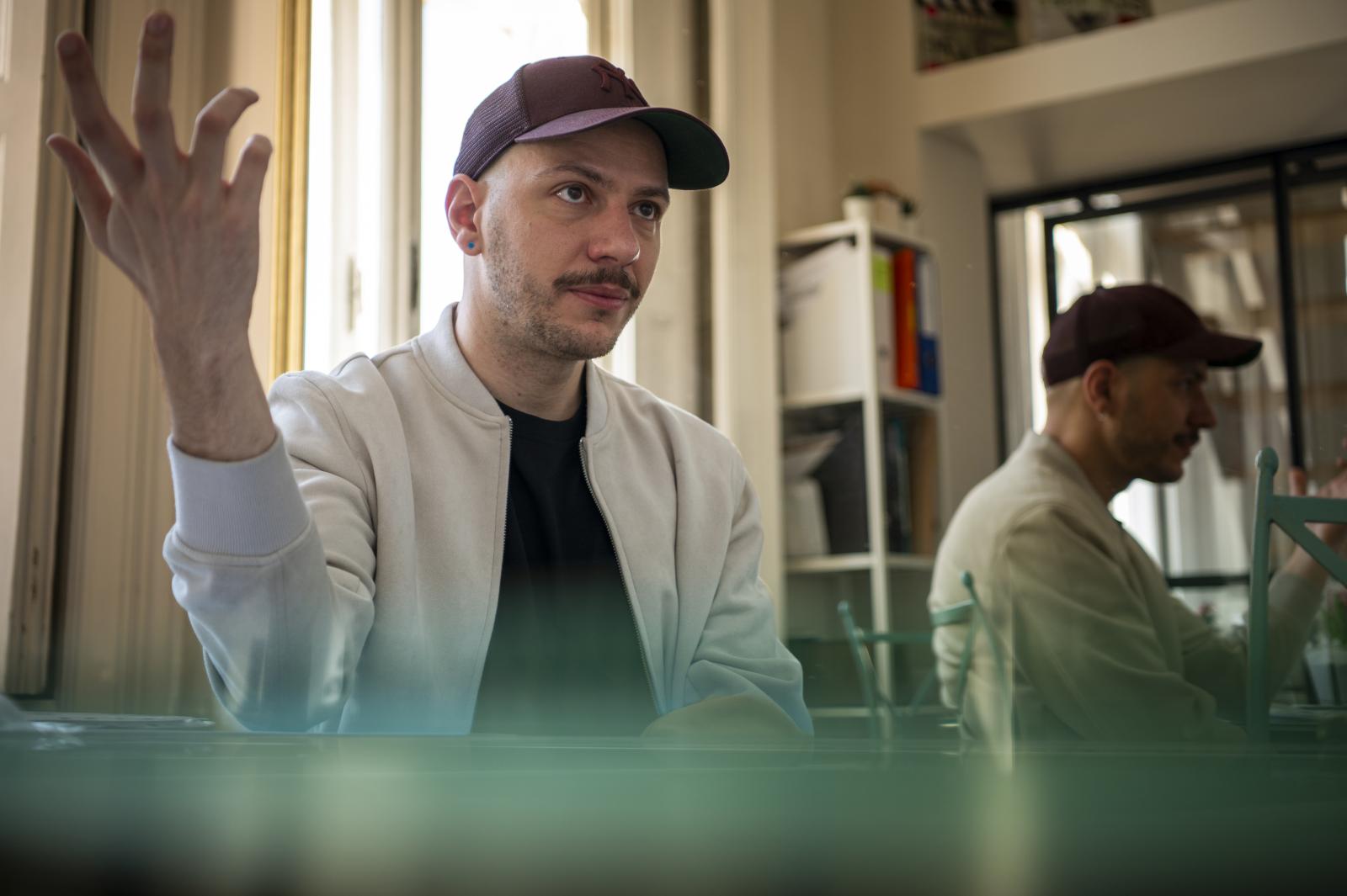 „Magyar Péter nemcsak egy tank, hanem kiderül, hogy vannak érzelmei”