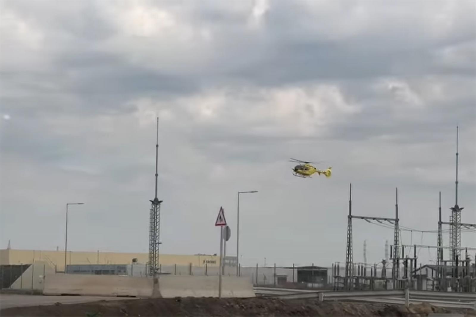 Súlyosan megsérült a munkás, aki több métert zuhant a CATL debreceni akkugyárának építkezésén