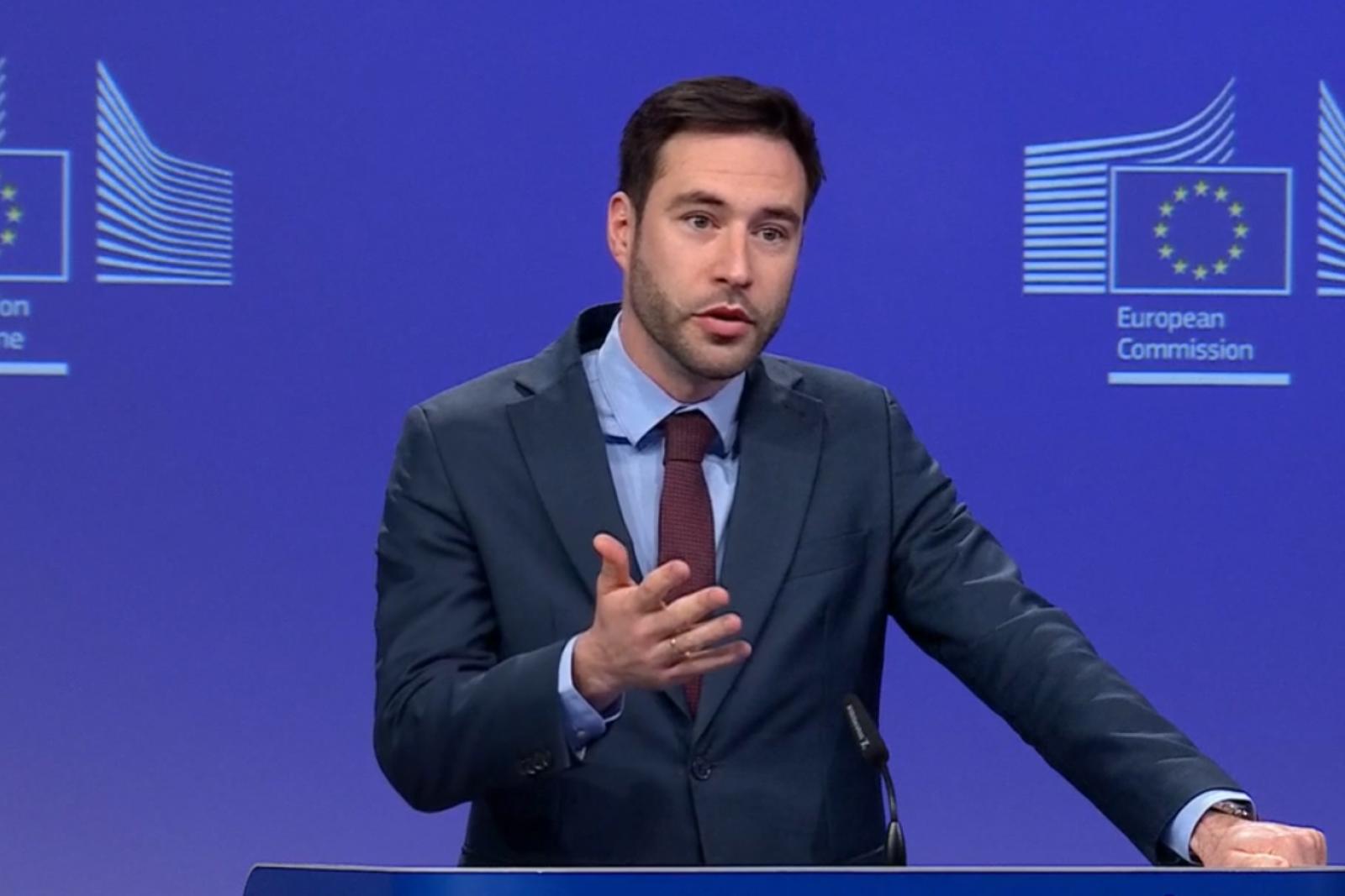 Gyorsreagálású rendszert aktivál az Európai Bizottság az illegális online kampány ellen