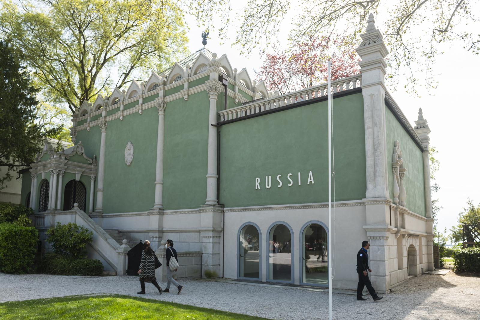 Vitás orosz nyitás a Velencei Biennálén