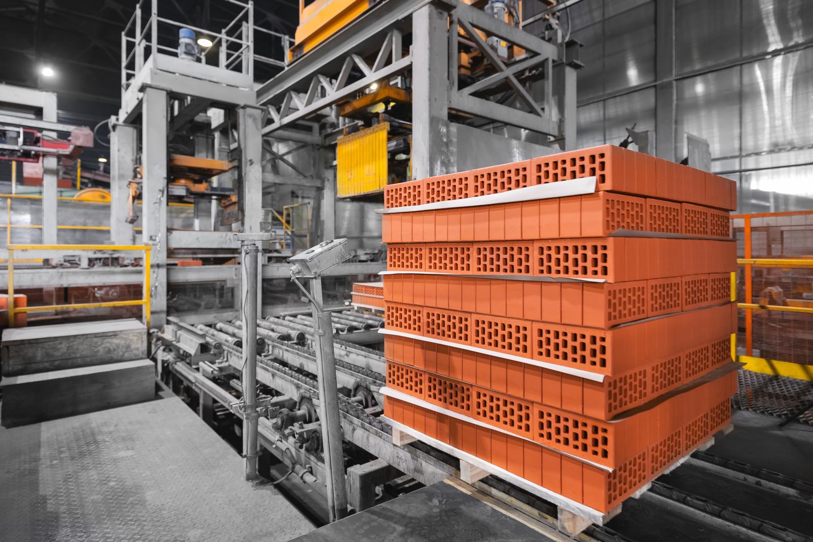 Kilő az építőanyagok ára, áprilisban 5-15 százalékos emelkedés várható