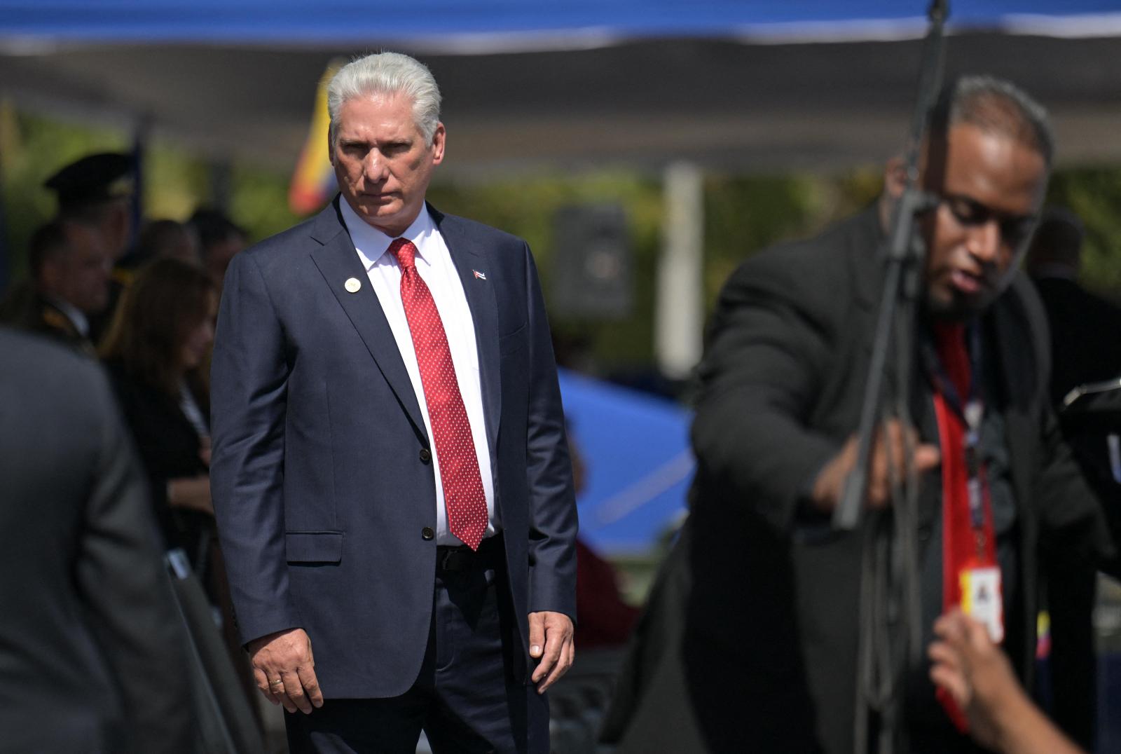 A kubai elnök leszögezte, bármelyik külső agresszor megtörhetetlen ellenállással fog találkozni