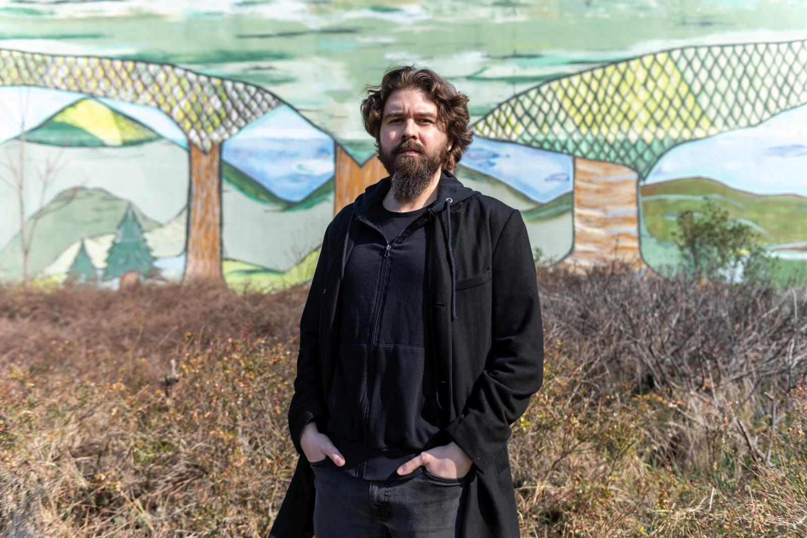 Rémisztő érzés, milyen könnyű gonosznak lenni – Böszörményi Mártonnal a félelem eredetéről