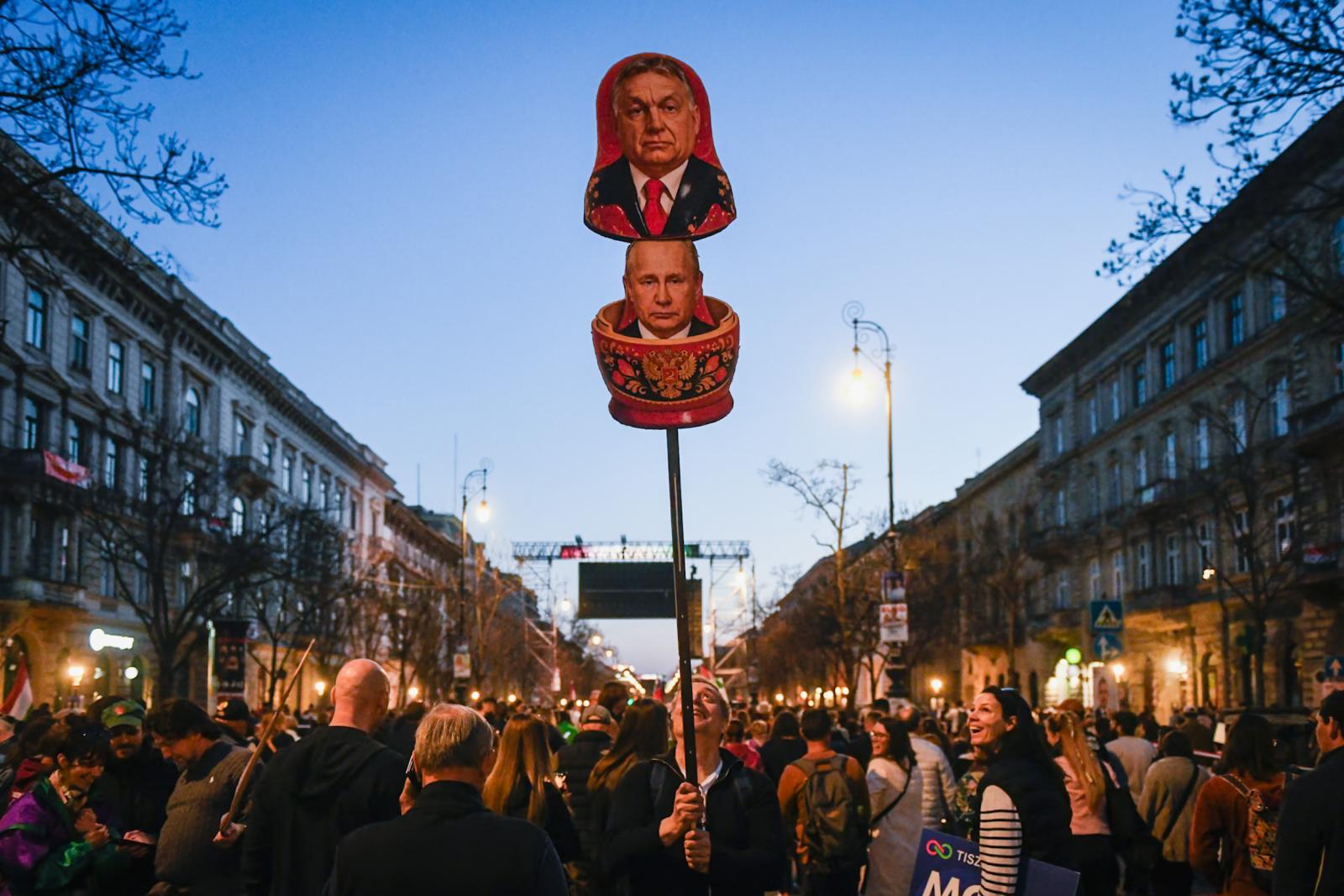 Orosz hírszerzés javasolt álmerényletet Orbán ellen