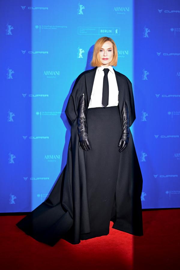 „A vérgrófnő a nagy metafizikai kérdés hordozója: Miért vagyunk itt és hová megyünk?”