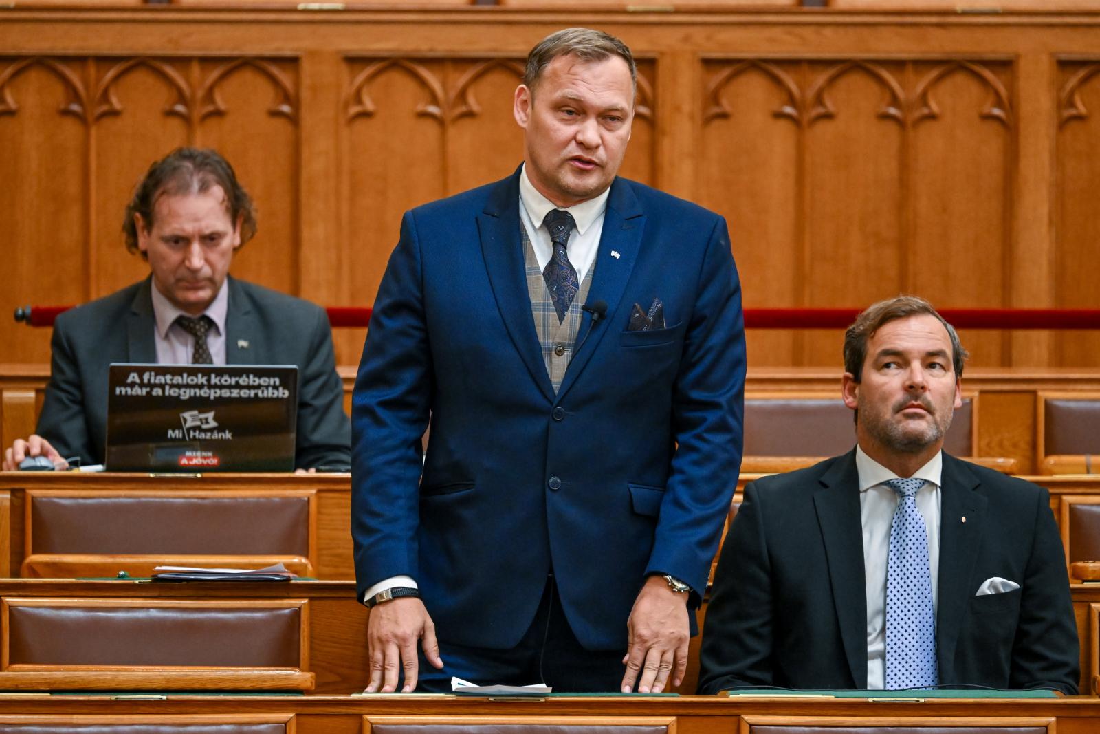 Szijjártó Péter és Szergej Lavrov egyeztetéseinek lelepleződése után rendkívüli ülést tart a parlamenti nemzetbiztonsági bizottság