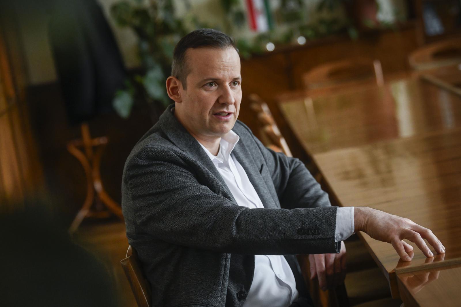 Toroczkai László: Keményen dolgozik a Fidesz és a Tisza azon, hogy elvegye a szavazóinkat