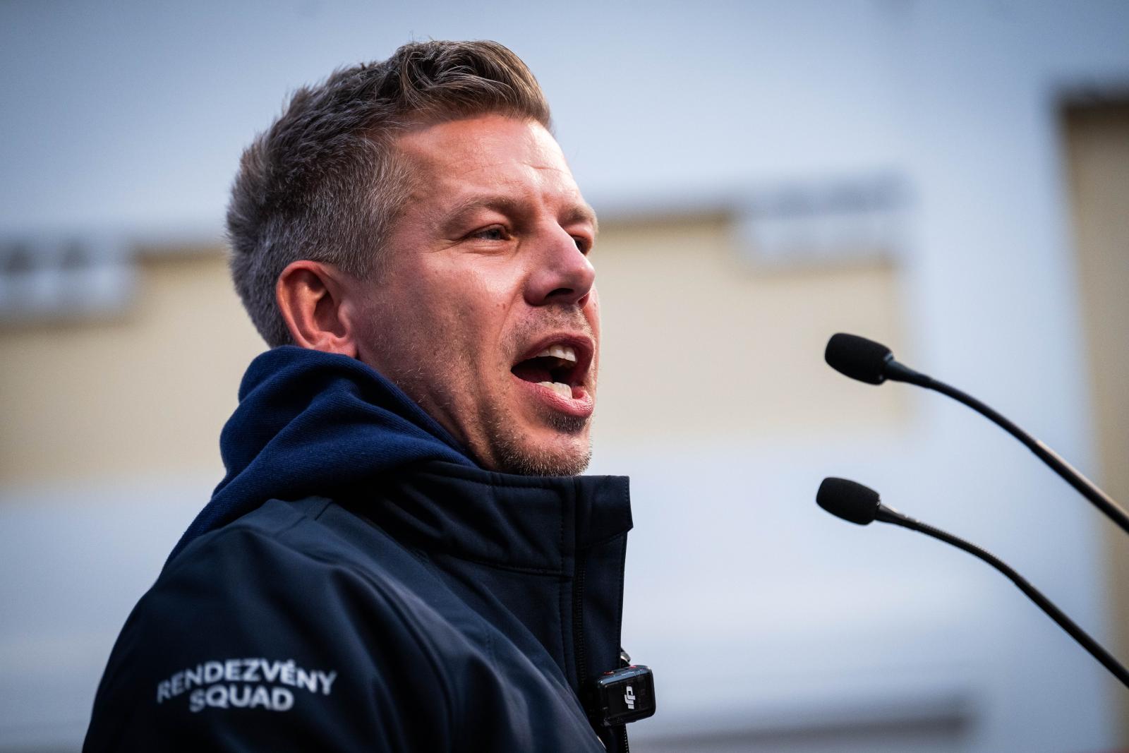 Magyar Péter: Az Alkotmányvédelmi Hivatalban is voltak, akik megpróbáltak ellenállni a nyomásnak