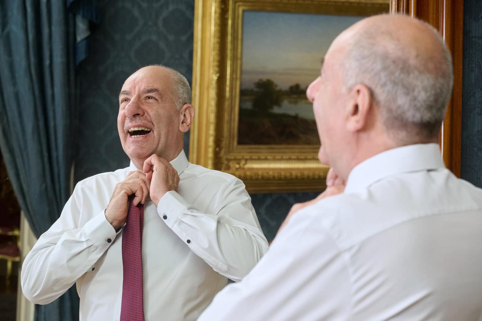 Egy év alatt ötvenmillió forintot költött a Sándor-palota Sulyok Tamásról forgatott videókra