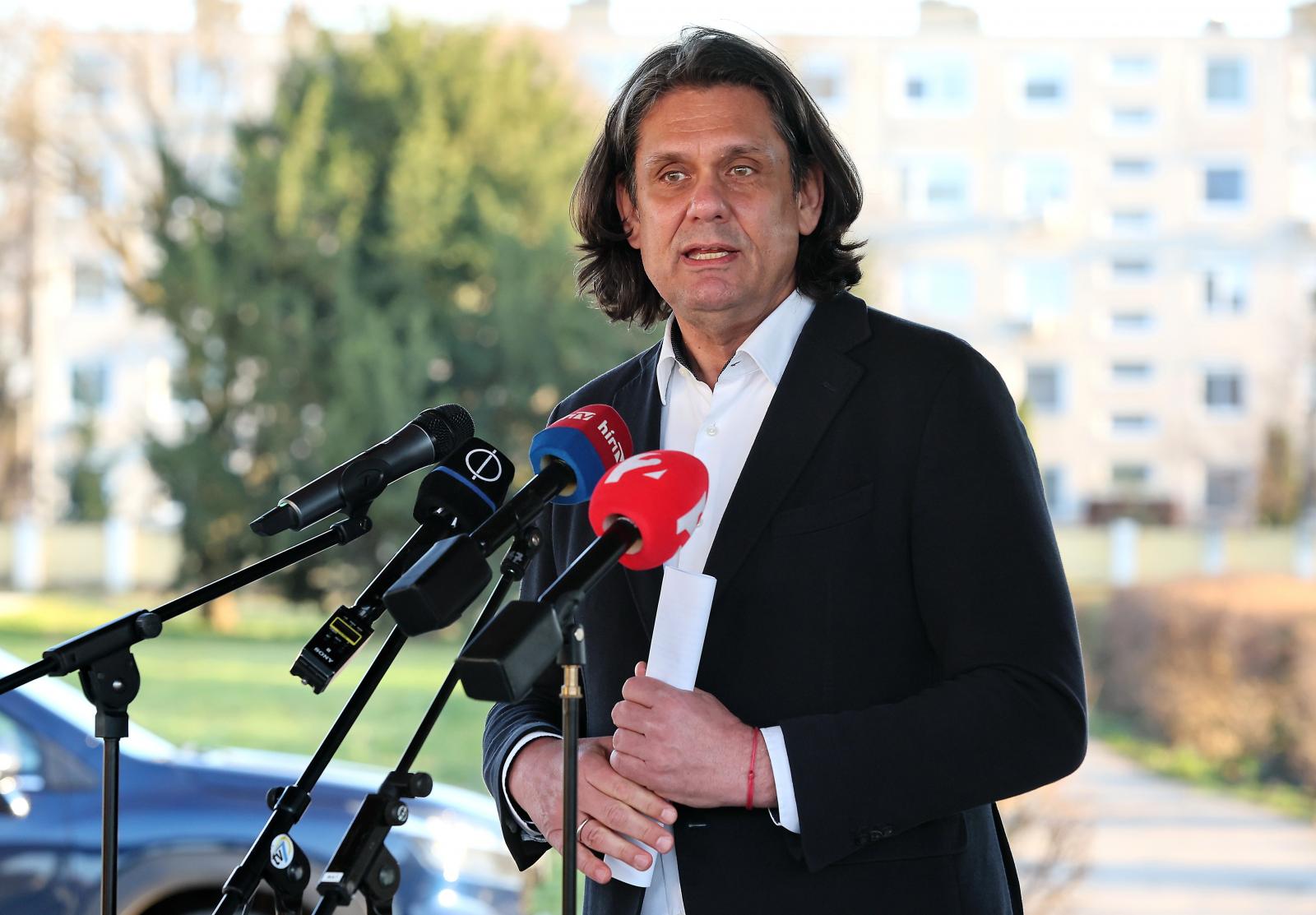 Deutsch Tamásnak John Lennon gyilkosa jutott eszébe Gundalfról