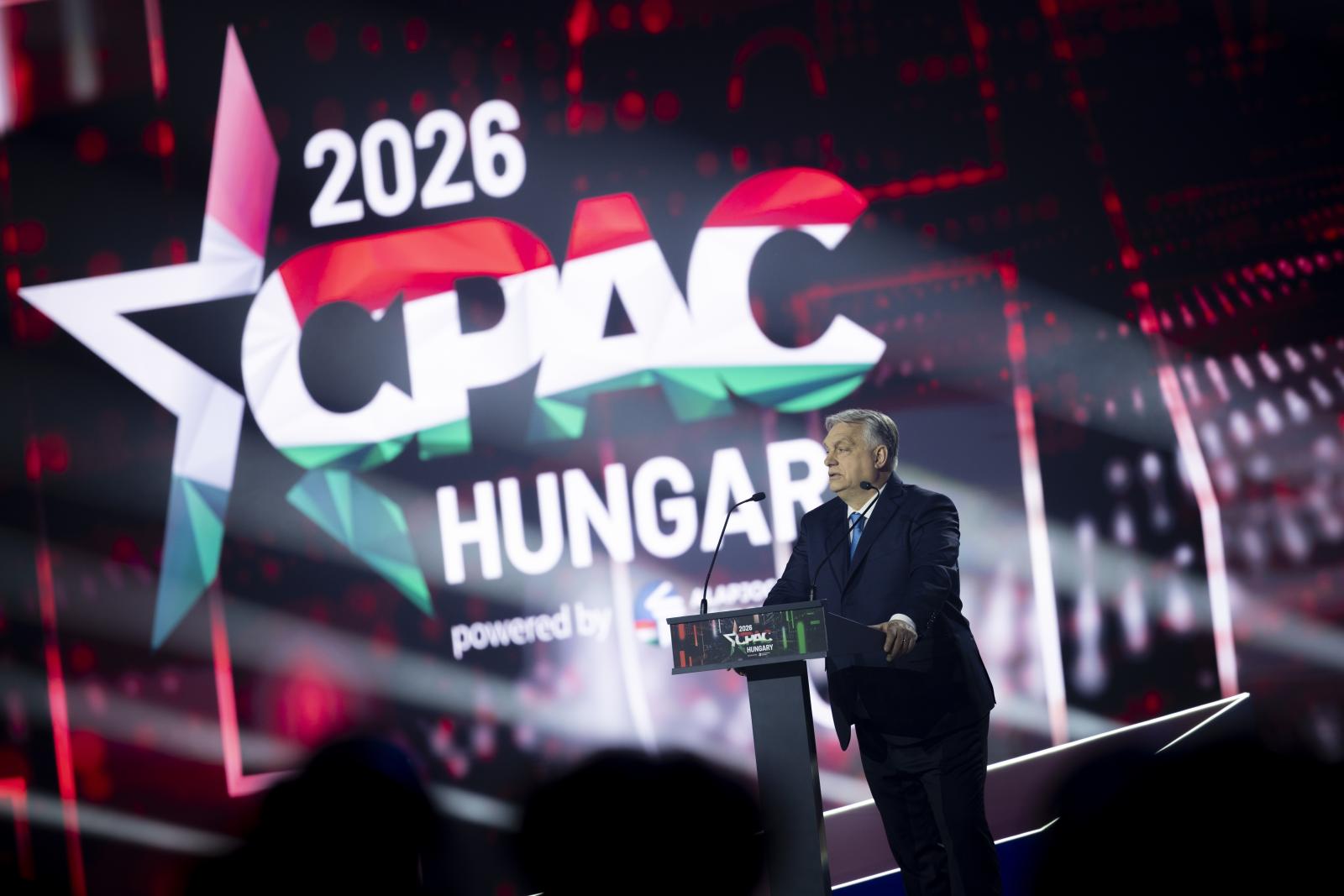 Több mint 900 millió forintért szervezte meg Balásy Gyula cége a CPAC Hungaryt