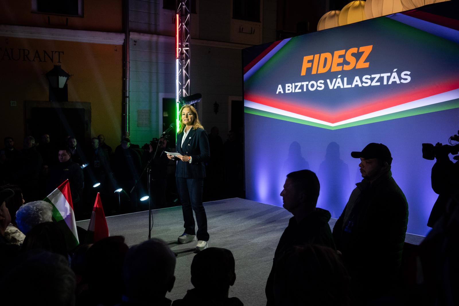 Még a Nézőpont Intézet szerint sem szerez budapesti mandátumot a Fidesz, bukás vár Vitályos Eszterre, Menczer Tamásra és Németh Balázsra