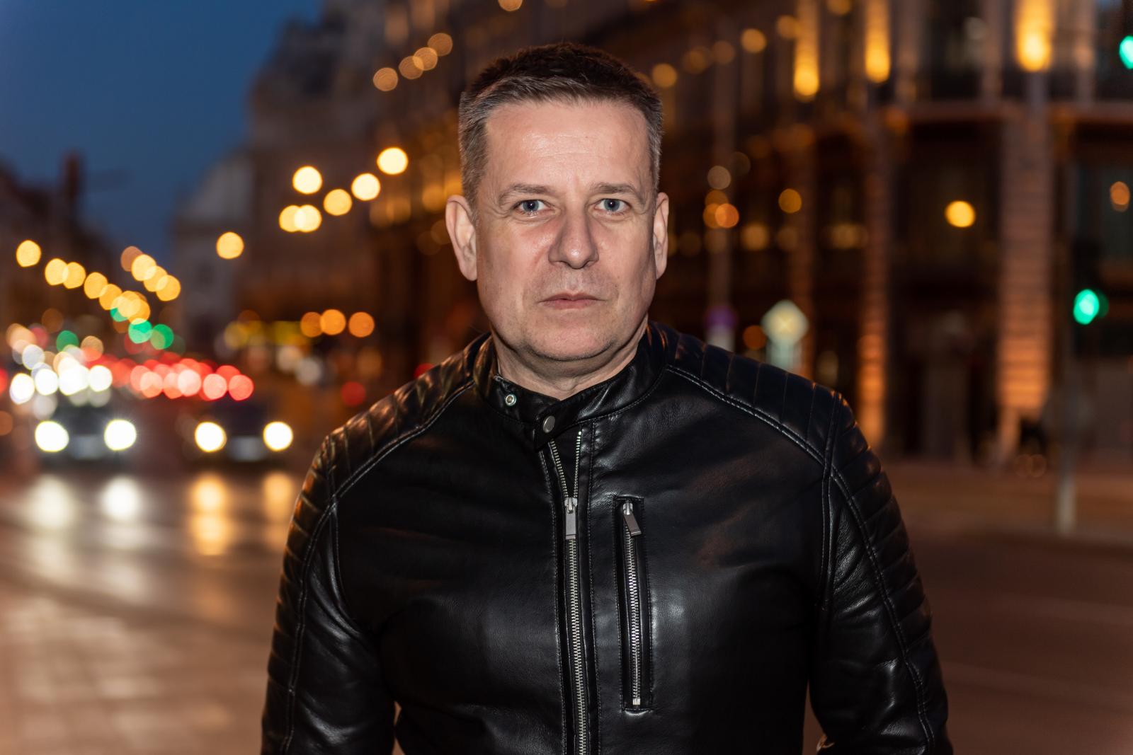 Kétezer éves kortárs kifestőkönyv – Átváltozások Csehy Zoltánnal