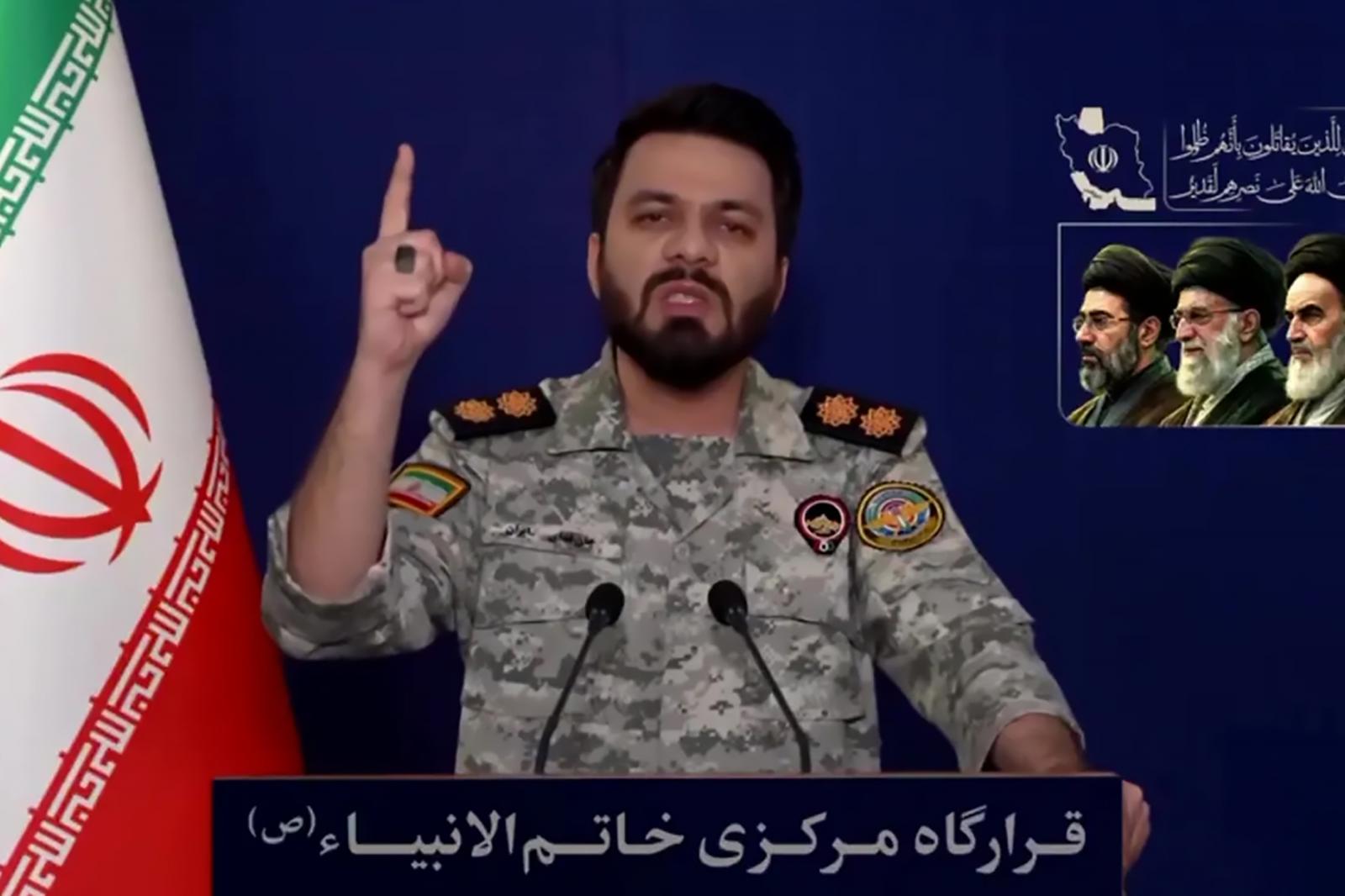 Irán minden eddiginél elsöprőbb támadásokat ígért az Egyesült Államok és Izrael ellen