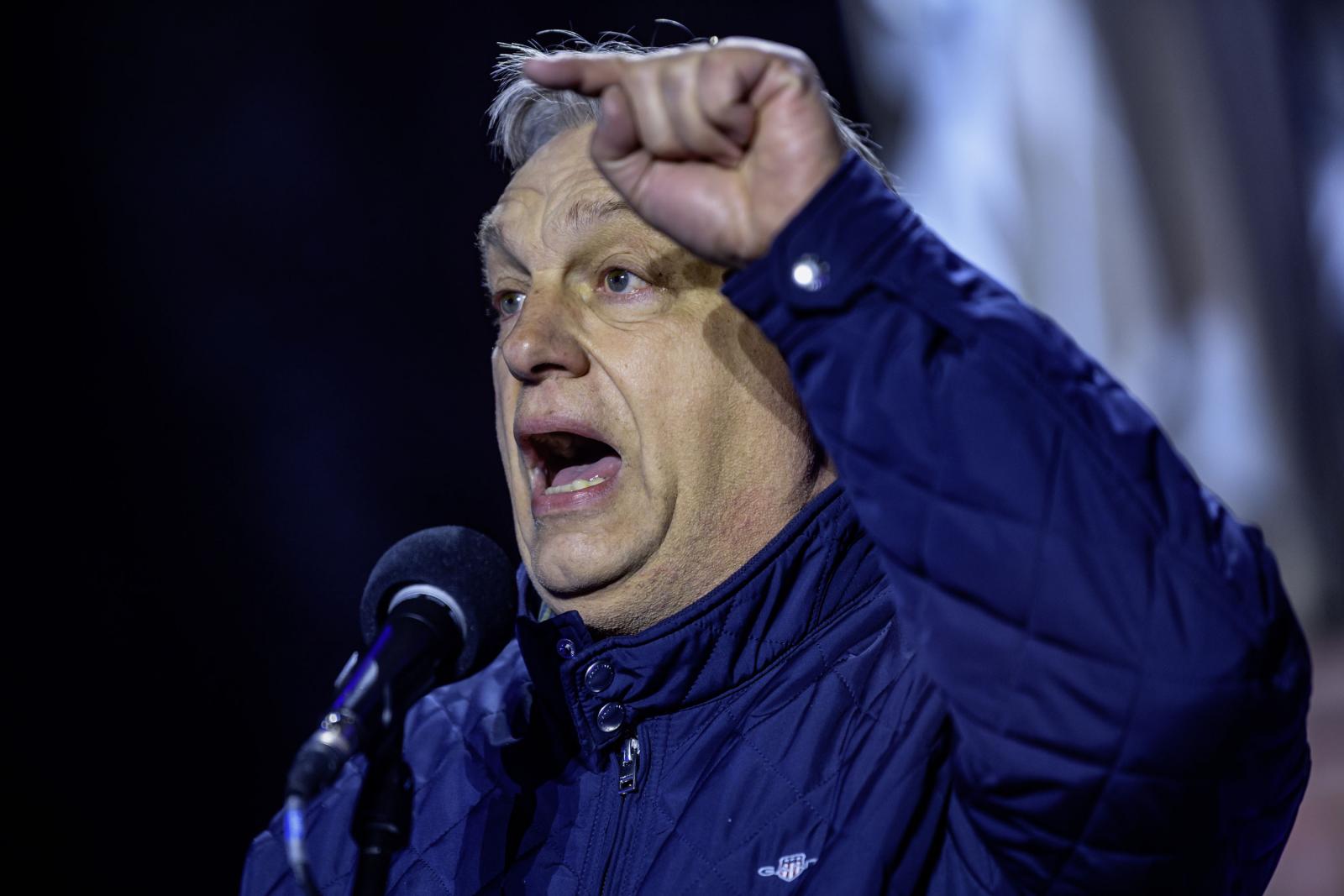 Orbán Viktor: 2026-ban is válságkezelési üzemmódban kell tartani az országot, szegény magyarok, ezért maradok én