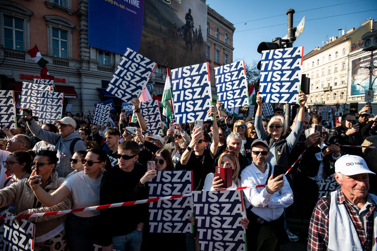A Polymarketen már 69 százaléknyi esélyt adnak annak, hogy a Tisza Párt nyeri a választást