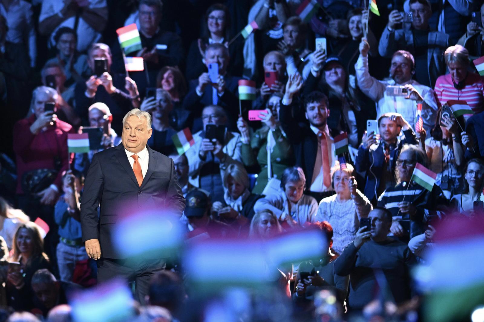 Orbán Viktor: A magyarok ősi madara, a turul barátsággal fogadta a nagy és erős amerikai rétisast