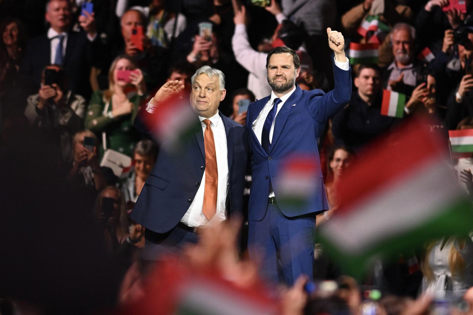 JD Vance: Én nem akarom megmondani, hogy személy szerint kire szavazzanak